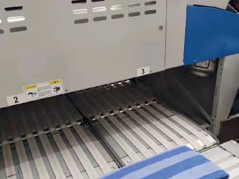 蒲城巾类折叠机-01