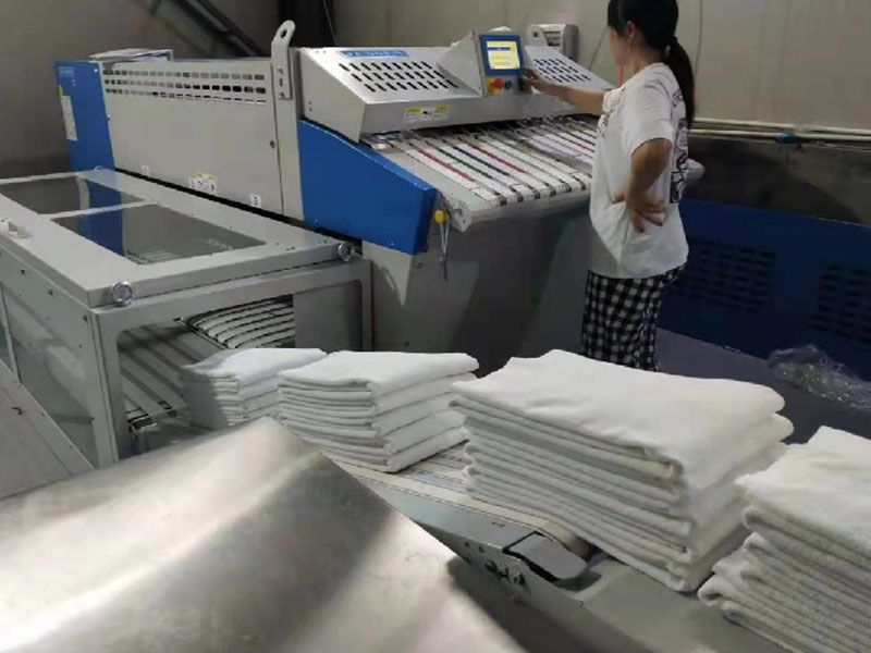 蒲城巾类折叠机-02